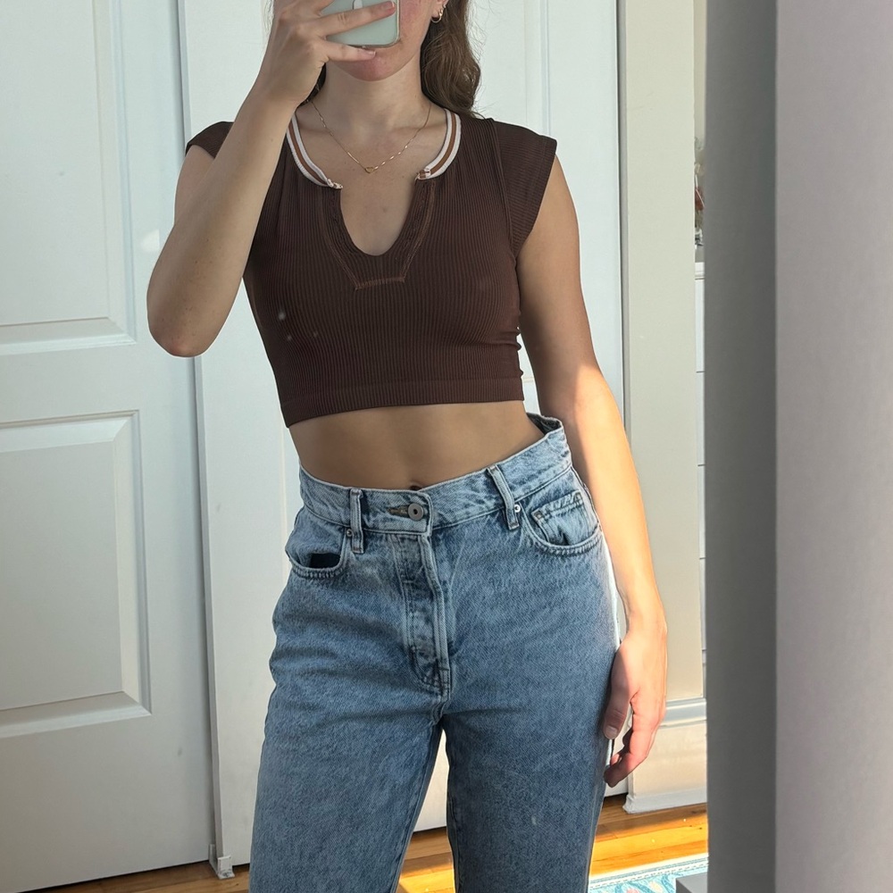 Urban Outfitters crop top